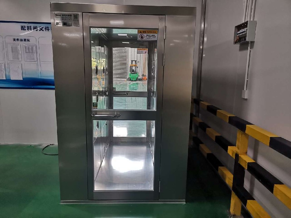 食品加工企業(yè)專(zhuān)用上海風(fēng)淋室哪個(gè)品牌好？